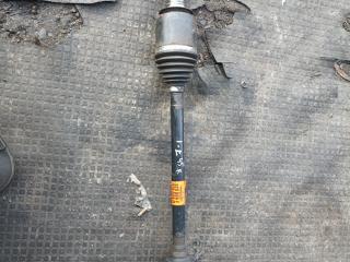 полуось передняя правая (приводной вал, ШРУС) Mercedes-Benz M-Класс W164 2007, 3.0 л., OM 642.940, дизель, АКПП, правый руль, A1643302401