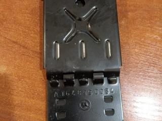 Противооткатный упор Mercedes-Benz M-Класс W164 2007, 3.0 л., OM 642.940, дизель, АКПП, правый руль, A1648990054