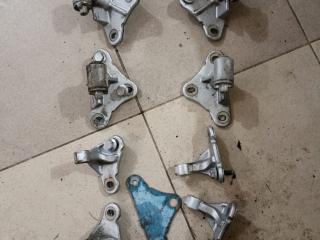 петля двери Mercedes-Benz M-Класс W164 2007, 3.0 л., OM 642.940, дизель, АКПП, правый руль