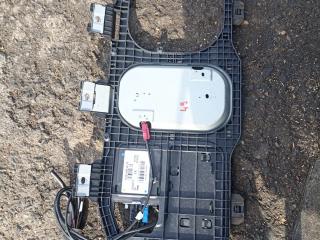 антенна Mercedes-Benz M-Класс W164 2007, 3.0 л., OM 642.940, дизель, АКПП, правый руль, 2518202275