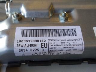 подушка безопасности дверная Mercedes-Benz CLK-Класс C209/A209 2002, дизель, купе, A2098601305