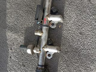 топливная рампа Mercedes-Benz C-Класс W204 [рестайлинг] 2013, 1.8 л., M 271.820, бензин, A2711530328, A2710705195, A2711504733