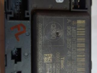 модуль управления двери Mercedes-Benz Sprinter 2 поколение (W906) 2007, A9068204126