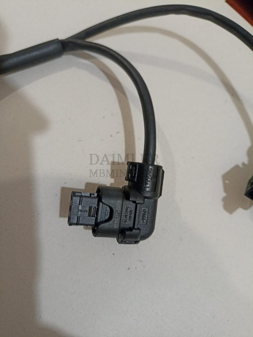 разъем (фишка) проводки Mercedes-Benz E-Класс W212/S212/C207/A207 W212 2012, 2.1 л., OM 651.924, дизель, АКПП, седан, A0025452426 - фото №1