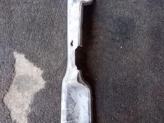 пыльник переднего крыла Mercedes-Benz M-Класс W163 2001, A1638800124