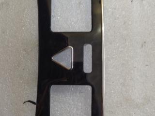 Декоративная накладка центральной консоли Mercedes-Benz CLK-Класс C209/A209 [рестайлинг] 2007, A2096803907