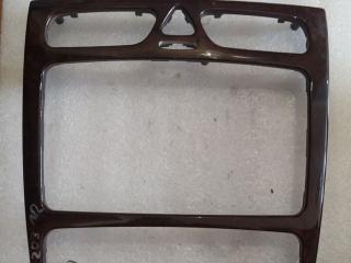 Декоративная накладка центральной консоли Mercedes-Benz C-Класс W203/S203/CL203 [рестайлинг] 2004, A2036804639