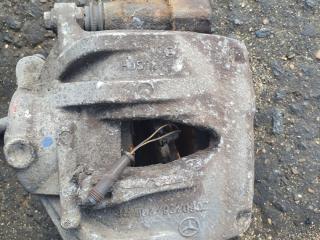 суппорт передний правый Mercedes-Benz E-Класс W211/S211 [рестайлинг] 2007, 2.1 л., OM 646.821, дизель, АКПП, серебристый, седан, правый руль