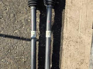 полуось задняя (приводной вал, ШРУС) Mercedes-Benz GLC-Класс X253/C253 2018, 2.1 л., OM 651.921, дизель, АКПП, черный, A2133505000