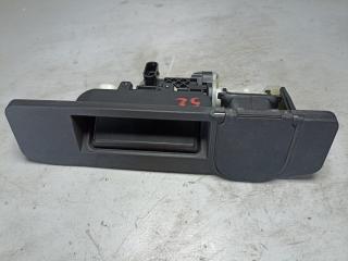 кнопка открытия багажника Mercedes-Benz GLC-Класс X253/C253 2018, 2.1 л., OM 651.921, дизель, АКПП, черный, A1667500993