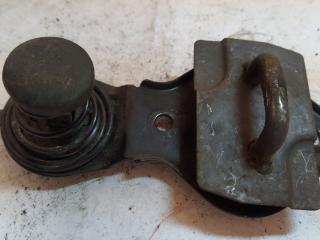 замок капота Mercedes-Benz E-Класс W211/S211 [рестайлинг] 2007, 3.0 л., дизель, АКПП, седан, A2118800360