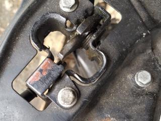 замок капота Mercedes-Benz CLK-Класс C209/A209 [рестайлинг] 2007, 3.5 л., бензин, купе, A2198800160