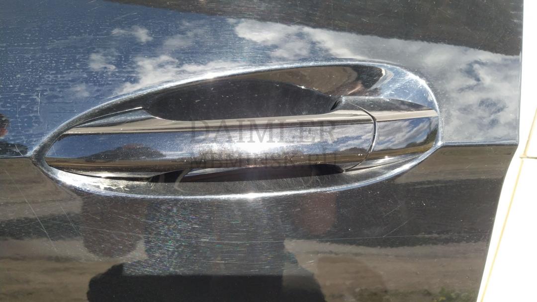 ручка наружная Mercedes-Benz E-Класс W212/S212/C207/A207 2009, 2.0 л., CDi, дизель, АКПП, чёрный, седан, задний привод, правый руль - фото №1
