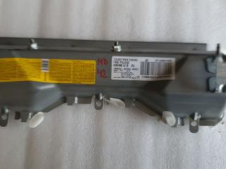 подушка безопасности коленная Mercedes-Benz E-Класс W212/S212/C207/A207 2009, 2.0 л., CDi, дизель, АКПП, чёрный, седан, задний привод, правый руль, A2128601002