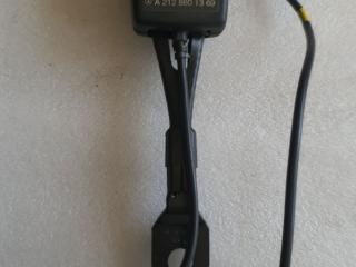 замок ремня безопасности Mercedes-Benz E-Класс W212/S212/C207/A207 2009, 2.0 л., CDi, дизель, АКПП, чёрный, седан, задний привод, правый руль, A2128601369