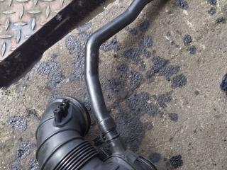 патрубок воздушного фильтра Mercedes-Benz E-Класс W212/S212/C207/A207 2009, 2.0 л., CDi, дизель, АКПП, чёрный, седан, задний привод, правый руль, A6510900437