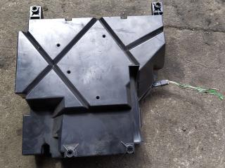 сабвуфер Mercedes-Benz M-Класс W163 [рестайлинг] 2004, 4.0 л., дизель, АКПП, черный, внедорожник 5 дв., A1638201002