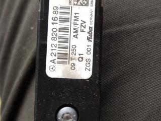 усилитель антенны Mercedes-Benz E-Класс W212/S212/C207/A207 2009, 2.0 л., CDi, дизель, АКПП, чёрный, седан, задний привод, правый руль, A2128201689