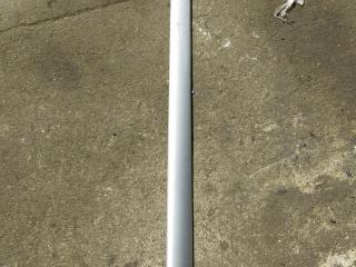 молдинг двери передней правой Mercedes-Benz M-Класс W163 2001, A1636900262