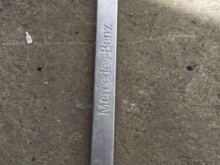 накладка на порог внутренняя Mercedes-Benz M-Класс W163 [рестайлинг] 2003, 4.0 л., дизель, АКПП, черный, внедорожник 5 дв., A1636860720