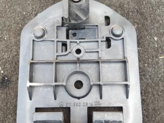 пластик Mercedes-Benz E-Класс W211/S211 2005, 3.0 л., OM 642.920, дизель, АКПП, серебро, седан, правый руль, A2118800814