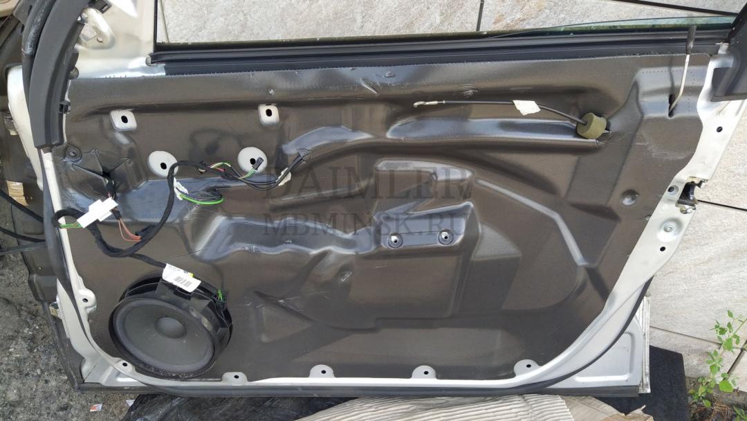 стеклоподъемник передний правый Mercedes-Benz E-Класс W211/S211 2005, 3.0 л., OM 642.920, дизель, АКПП, серебро, седан, правый руль - фото №1