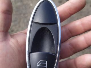 кнопка стеклоподъемника двери Mercedes-Benz E-Класс W211/S211 2005, 3.0 л., OM 642.920, дизель, АКПП, серебро, седан, правый руль, 2118219958