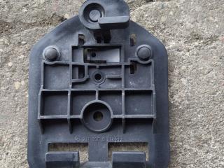 знак аварийной остановки Mercedes-Benz E-Класс W211/S211 [рестайлинг] 2007, 2118900814