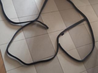 уплотнитель подкапотного пространства Mercedes-Benz E-Класс W211/S211 2005, 3.0 л., OM 642.920, дизель, АКПП, серебро, седан, правый руль