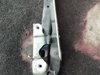 петля капота правая Mercedes-Benz E-Класс W211/S211 [рестайлинг] 2007, 2.1 л., OM 646.821, дизель, АКПП, чёрный, седан, задний привод, правый руль, 2118800428