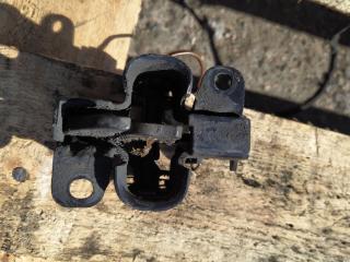 замок капота Mercedes-Benz E-Класс W211/S211 [рестайлинг] 2007, 2.1 л., OM 646.821, дизель, АКПП, чёрный, седан, задний привод, правый руль