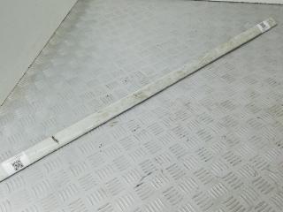 молдинг двери передней правой BMW 5 серия E39 [рестайлинг] 2001, белый, 7004024