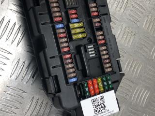 блок предохранителей BMW X5 F15 2015, 3.0 л., N57 D30 A, дизель, АКПП, белый, полный привод, правый руль, 61149224866, 9316568