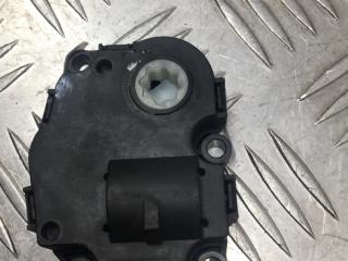 моторчик заслонки печки BMW X5 F15 2015, 3.0 л., N57 D30 A, дизель, АКПП, белый, полный привод, правый руль, 64119321034