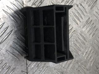 кронштейн радиатора BMW 5 серия E60/E61 E61 2005, 3.0 л., M57 D30 (306D2), дизель, АКПП, универсал, задний привод, правый руль, 17117542517, 7542517