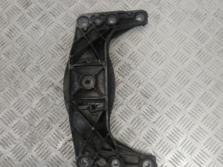 кронштейн КПП BMW 5 серия E60/E61 E61 2005, 3.0 л., M57 D30 (306D2), дизель, АКПП, универсал, задний привод, правый руль, 22316761106, 6761106