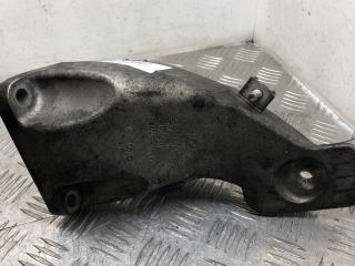 кронштейн двигателя BMW 5 серия E60/E61 [рестайлинг] 2007, 2.0 л., N47 D20 A, дизель, седан, 6777056