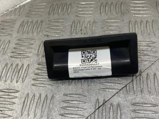 кнопка открытия багажника Volkswagen Jetta 6 поколение 2011, 5N0827566