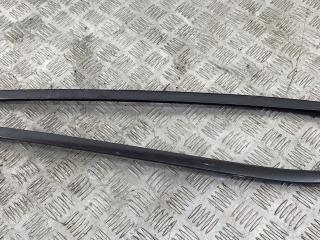 молдинг лобового стекла BMW 3 серия E90/E91/E92/E93 E90 2007, 3.0 л., M57 D30 (306D3), дизель, МКПП, седан, задний привод, правый руль, 51137184001, 51137184002