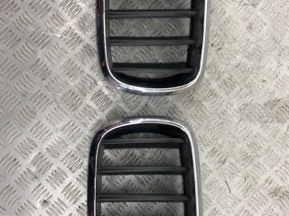 решетка радиатора BMW X5 F15 2015, 3.0 л., N57 D30 A, дизель, АКПП, внедорожник 5 дв., правый руль, 51137294485, 51137294486, 7308660, 7309776