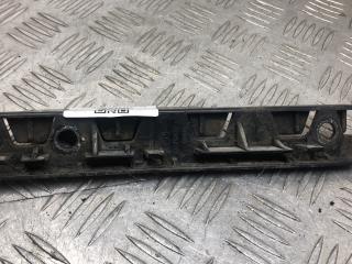 крепление крыла переднего левого BMW 5 серия E60/E61 [рестайлинг] E61 2009, 2.0 л., N47 D20 A, дизель, МКПП, универсал, задний привод, правый руль, 51717066227, 7068227