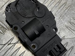 моторчик заслонки печки BMW 5 серия F07/F10/F11 2011, 2.0 л., N47 D20 C, дизель, МКПП, седан, задний привод, правый руль, 10022011, 410475520, 64119319037