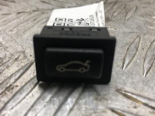 кнопка открытия багажника BMW 5 серия F07/F10/F11 2011, 3.0 л., N57 D30 A, дизель, АКПП, black sapphire metallic (475), хетчбэк 5 дв., задний привод, правый руль, 9200316, 61319200316