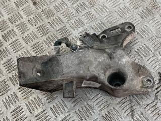 кронштейн двигателя BMW X5 E70 [рестайлинг] E70 2013, 3.0 л., N55 B30 A, бензин, vermilionrot metallic (a82), внедорожник 5 дв., полный привод, 22116778331, 6778331