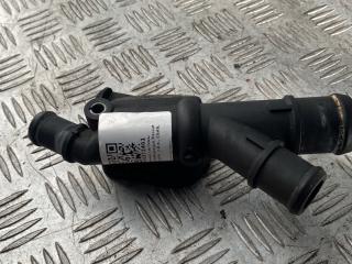 фланец (тройник) системы охлаждения Volkswagen Passat B6 2010, 2.0 л., CBAB, дизель, робот, 03L121132Q