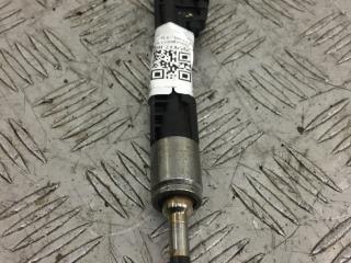 форсунка BMW 5 серия F07/F10/F11 [рестайлинг] 2013, 3.0 л., N55 B30 A, бензин, хетчбэк 5 дв., 13647597870