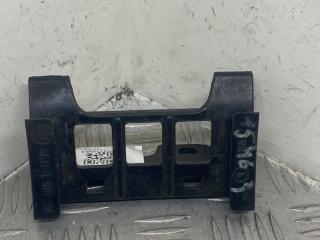 крепление бампера BMW 7 серия E38 [рестайлинг] 2001, седан, 1970389