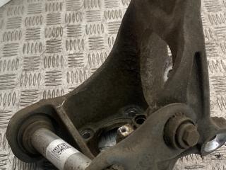 кулак задний левый BMW X5 E70 [рестайлинг] 2012, 3.0 л., N57 D30 A, дизель, АКПП, black sapphire metallic (475), внедорожник 5 дв., 33326879101