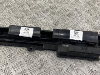 Кронштейн крепления порога BMW 3 серия F30/F31/F34 2014, 2.0 л., N47 D20 C, дизель, МКПП, седан, задний привод, правый руль, 51777256917, 7256917