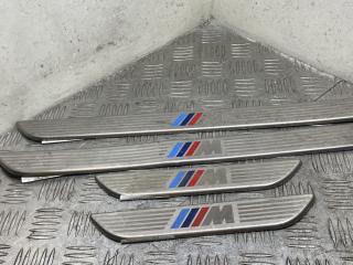 накладка на порог внутренняя BMW X6 M E71/E72 2010, 4.4 л., S63 B44 A, бензин, АКПП, carbonschwarz metallic (416), внедорожник 5 дв., полный привод, 7205265, 51477205265, 51477205263, 7205263